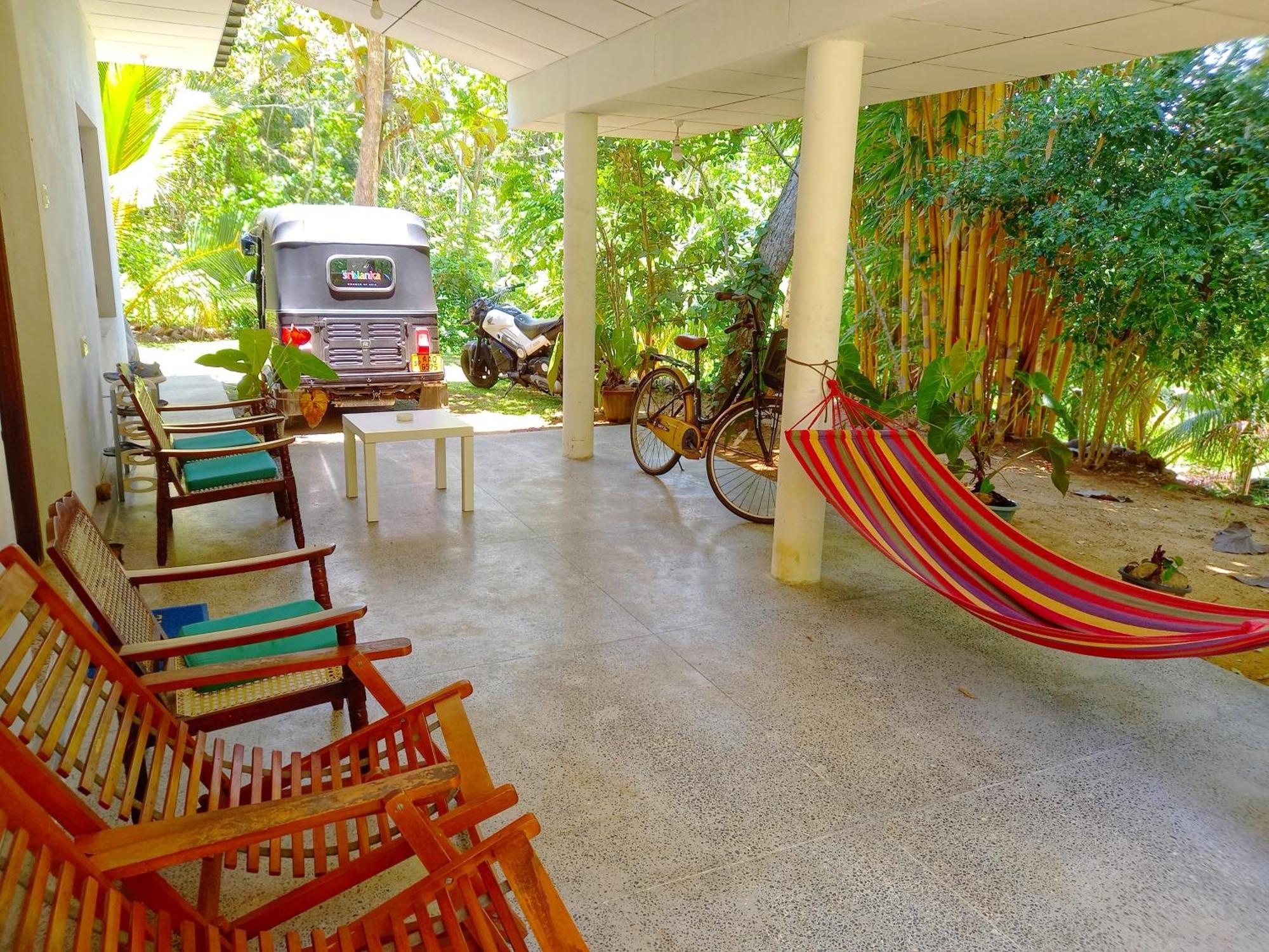 Schatzi'S Hideaway Tangalle Exterior photo